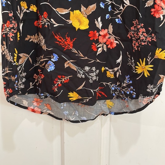 Old Navy || Floral V-Neck Dress Size XS - Picture 6 of 11
